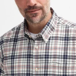 Men Orvis Shirts|Barbour® Drafthill Short-Sleeved Regular Fit Shirt