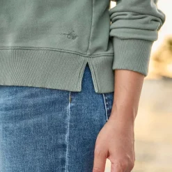 Women Orvis Sweatshirts|Riverside Crew Sweatshirt